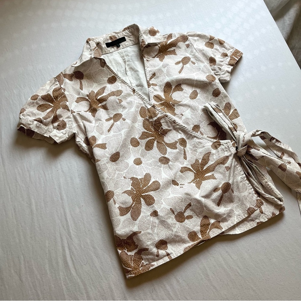 FOLDED & HUNG ivory brown tropical floral short puff‎ sleeve wrap blouse top